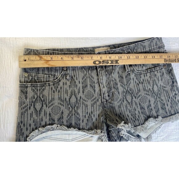 ROXY Denim Short Shorts Women Teen 9/29 Grey Native Distressed Low Rise Raw Hem - Picture 7 of 12